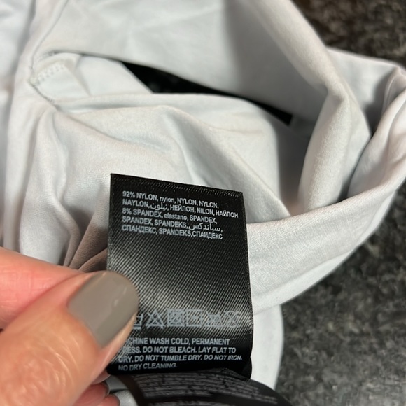 Bebe top - Picture 5 of 5